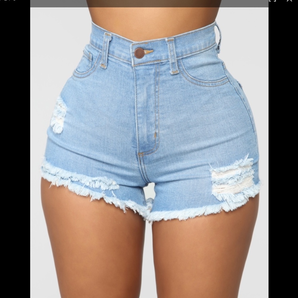 NWT. Fashionova high waist shorts